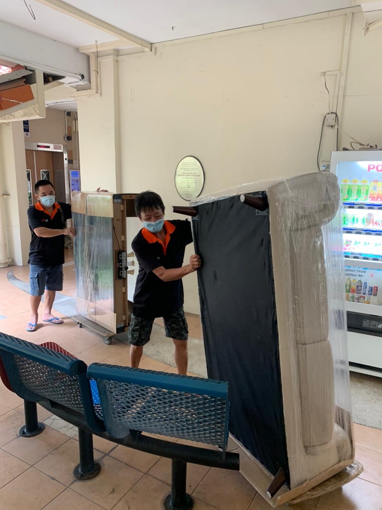 furniture move by moving services in singapore